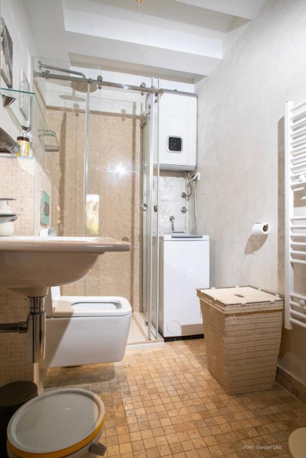 Nata Apartment 4 Stars 罗维尼 外观 照片