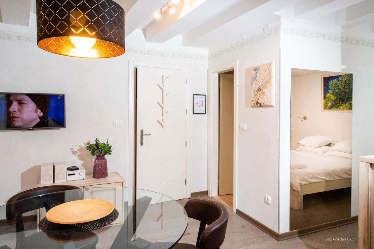 Nata Apartment 4 Stars 罗维尼 外观 照片