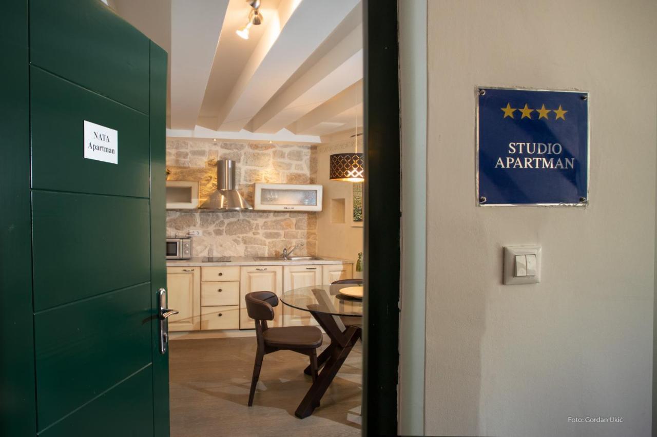 Nata Apartment 4 Stars 罗维尼 外观 照片